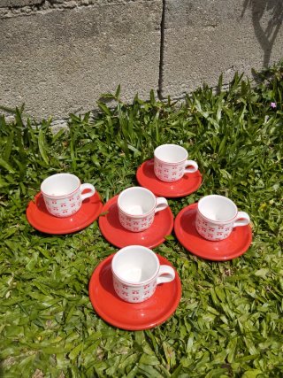Set da tè per bambini in ceramica