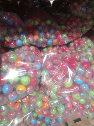 Bolas de plástico de colores 60,68,90, huevos,bote