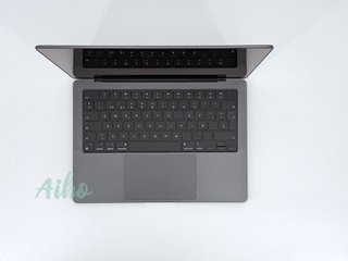 MacBook Pro 14" M4 PRO (2024) 12 CPU/16 GPU núcleos - SSD 512GB - RAM 24GB - Negro