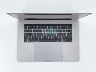 MacBook Pro 15" (2018) Intel Core i7 2.2GHz 6 núcleos - SSD 1TB - 32GB RAM - Gris Espacial