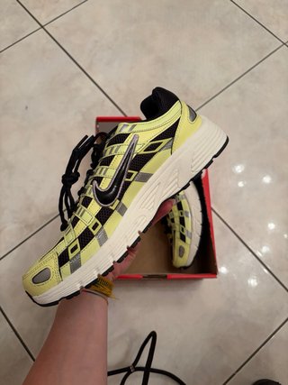 Nike P-6000 Scarpe Giallo Nero