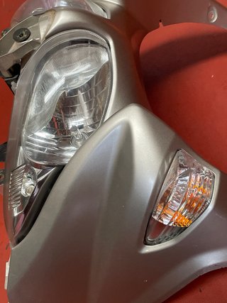 Carenado frontal Suzuki Burgman 125 2015