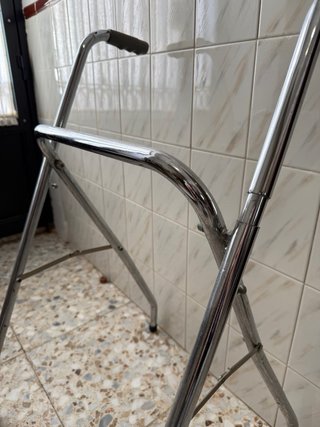 Andador Plegable con Ruedas
