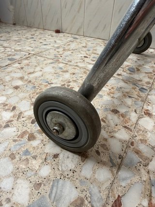 Andador Plegable con Ruedas
