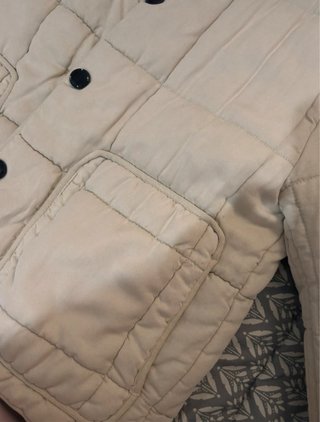 Chaqueta acolchada Zara beige
