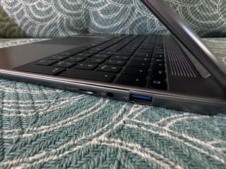 PEAQ C150 Classic - Intel i3 5th GB RAM - NO SSD