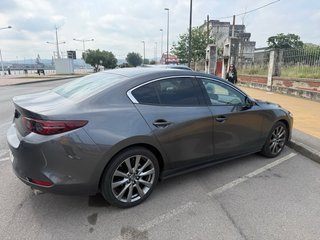 Mazda 3 2020 skyactive x zenith