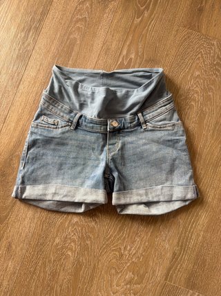 Shorts vaqueros premamá