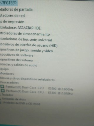 Ordenador eMachines Beige con DVD