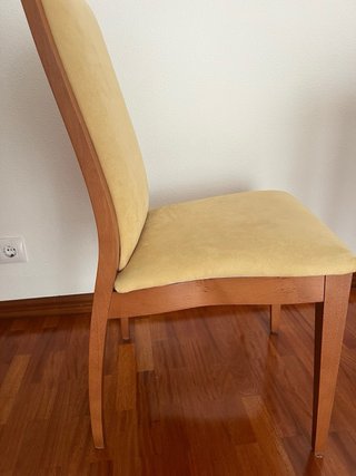 Mesa Comedor Extensible y 4 Sillas