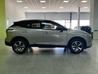 Nissan Qashqai N-Connecta 1.3 DIG-T 140CV MHEV!!!!