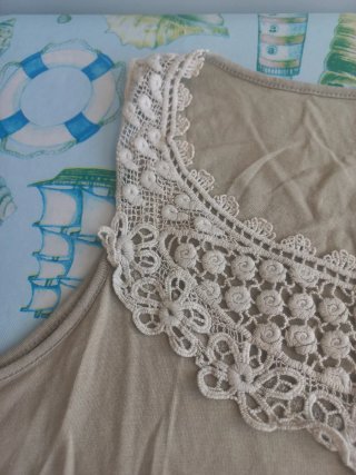 Camiseta sin mangas beige M