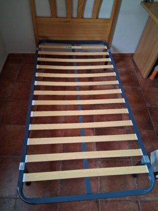 Somier, Colchón y Cabezal Cama Madera