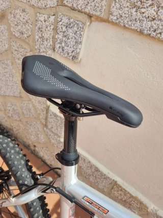 Bicicleta MTB Giant XTC Argento