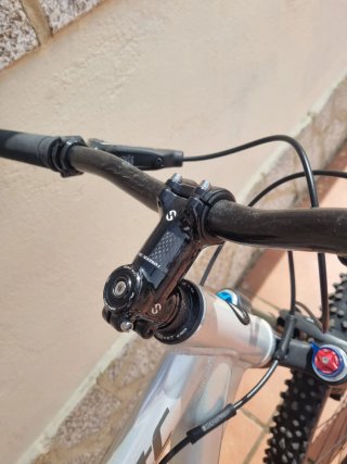 Bicicleta MTB Giant XTC Argento