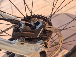 Bicicleta MTB Giant XTC Argento