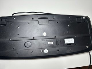 Teclado Logitech USB Negro