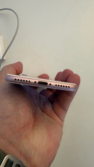 iPhone 7 Rosa  32 GB