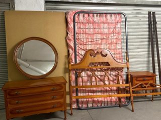Juego dormitorio madera