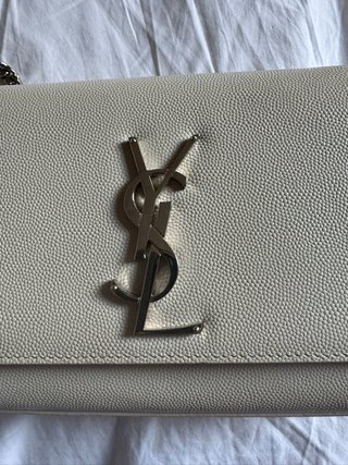 Bolso Saint Laurent Beige Cadena Plata