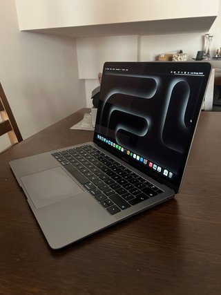 MacBook Air 2018 16GB RAM 512GB SSD