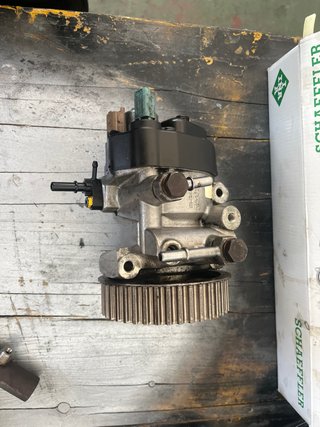 Inyectores Bomba y Rampa Renaul expres 1.5 diesel