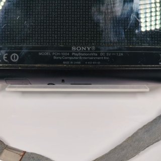 Sony PS Vita PCH-1004 Nera