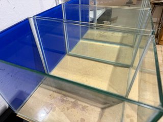 Bateria 4 acuarios 25litros