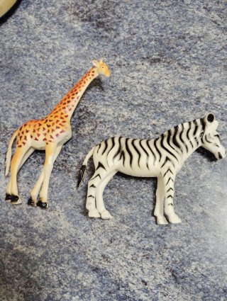 Lote 2 figuras animales vintage jirafa y cebra