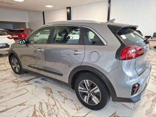 KIA Niro 1.6 GDi HEV 104kW 141CV. Drive