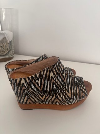 Zapatos cuña estampado geométrico pres.orig.180