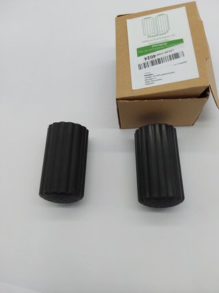 PoolFeet Tapas protectoras universales de silicona para pies de escalera de piscina, protege la cubierta de la piscina de daños