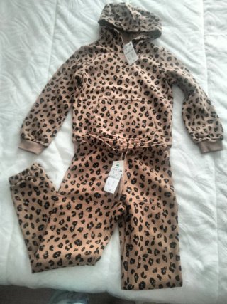 Chándal niña estampado leopardo talla 8