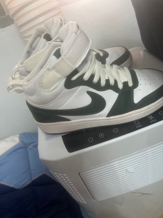 Botas Nike Blancas y Verdes Talla 42