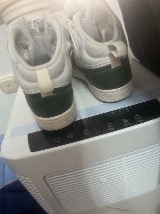 Botas Nike Blancas y Verdes Talla 42