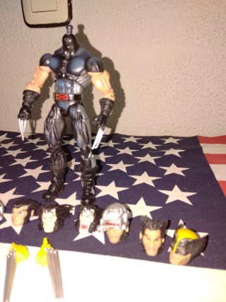Lote 5 Figuras Wolverine Marvel Legends + Accesori