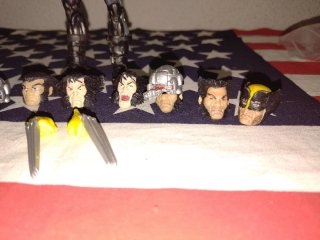 Lote 5 Figuras Wolverine Marvel Legends + Accesori