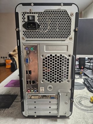 Torre PC ECS Intel Pentium G2120