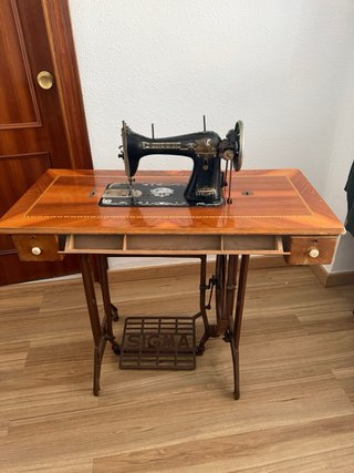 Máquina de coser antigua SIGMA con mueble original