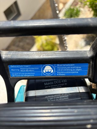 Motosierra Makita DCS 430