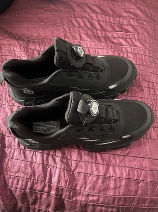 Zapatos de trabajo negros