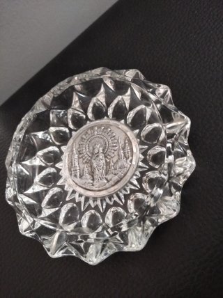 Cenicero de cristal  diseño de la virgen del Pilar