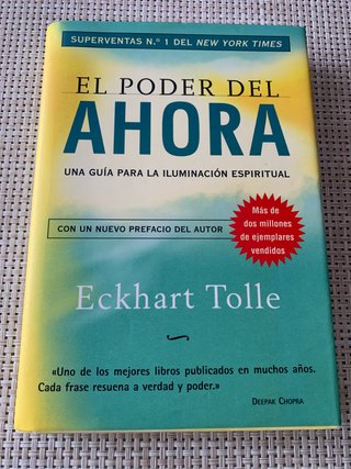El poder del ahora un camino hacia la realizaci...
