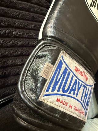 Guantes Muay Thai Negros 14oz