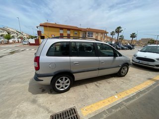 Opel Zafira 2004