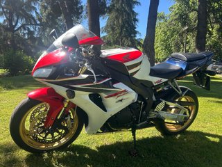 Honda CBR 1000 RR '07 , 5.400€