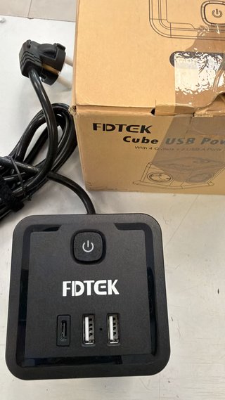REGLETA ENCHUFE FDTEK CUBO 4 + 2 USB