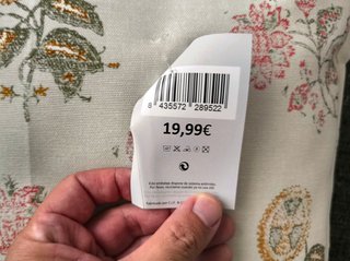 Confezione di due cuscini decorativi (NUOVI)