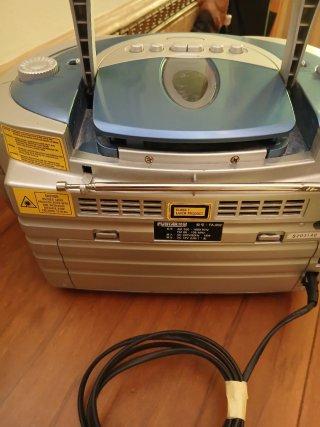 Equipo musica portatil cd,radio,cassette