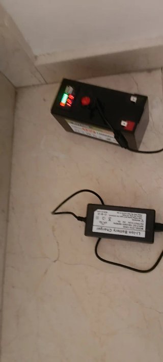 Batería AVTARK 12V 12 Ah LiFePO4